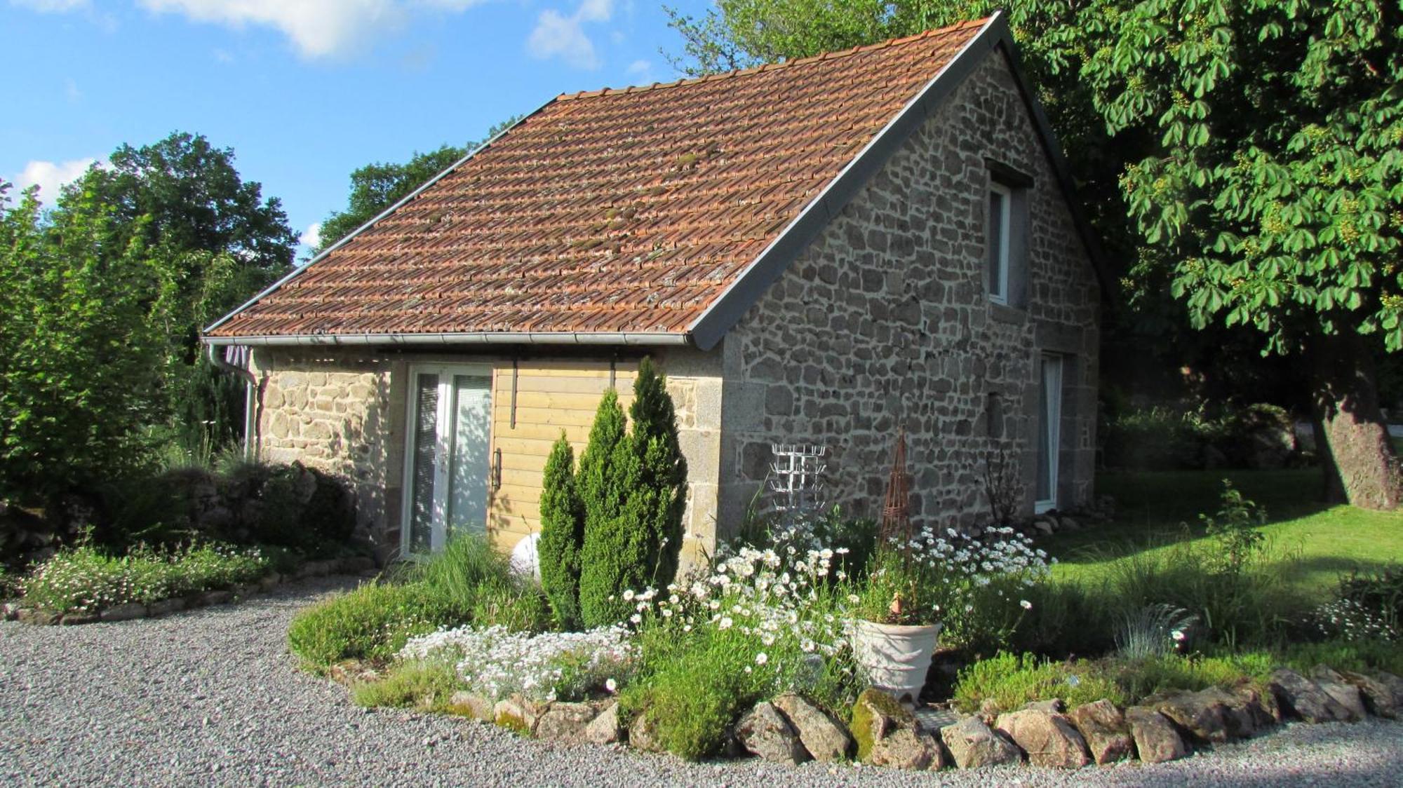 Domaine De La Jarrige Hotel Saint-Vaury Quarto foto